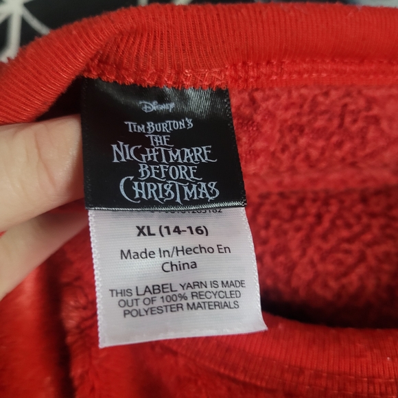 Disney Red Nightmare Before Christmas Sweatshirt - Picture 5 of 6